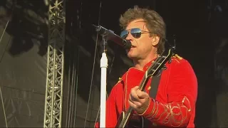 Download Bon Jovi - Blaze of Glory (Hyde Park 2011) MP3