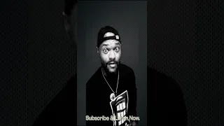 إن كنت  شجاع ا بما يكفي  فاسأل نفسك هذا السؤال    داخل الأغنية   لماذا تحكم يا حبيبي  دندنها