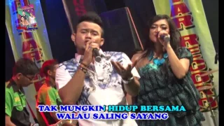 Download Deviana Safara Feat. Noval Kdi - Dinding Kaca | Dangdut [OFFICIAL] MP3