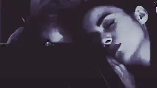 يوحدثون عن الحب ويقولون انساني ورتاح وريح حياتك والحب لا يرحمو احد      دندنها