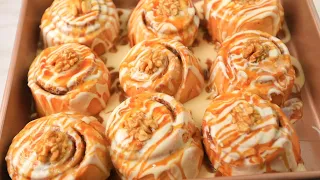 When My Friend Was Working At Cinnabon I Had To Go Down The Secret Way 