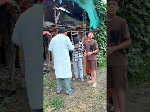 Kya Aajkal Aise Log Dikhai De Rahe Hai 😜😜 #shorts #trending #happyganeshchaturthi