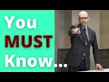 The ULTIMATE Leadership FAQs Guide - Answers to Your Top 10 Workplace Problems in 10 Minutes