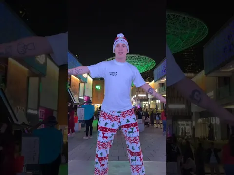 С наступающим Новым годом, ребяточки❤️🎄☃️ #dubai #данямилохин #новыйгод #shorts