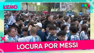 Una multitud de hinchas argentinos palpitan el ÚLITMO PARTIDO de Leo Messi | #CortaPorLozano
