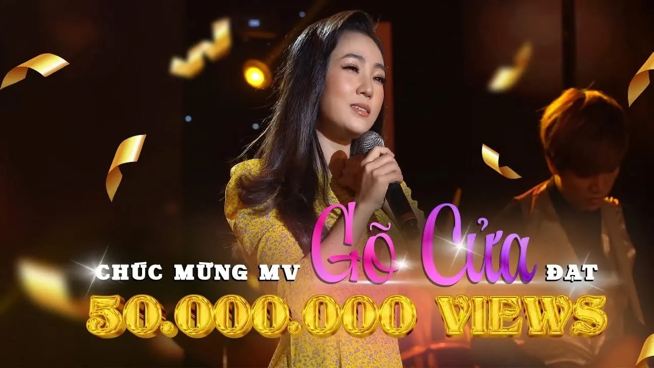 Bài hát đang 🔥HOT🔥 GÕ CỬA - SA HUỲNH