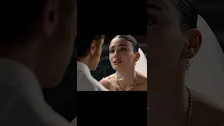 اكتشفت خيانته لعائلته يوم زفافها مسلسلات تركية عيناك كالبحر الاسود اكسبلور فولو تصاميم حلا 