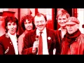 Download Lagu The Flying Pickets - Get Off My Cloud (Peel Session)