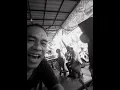Download Lagu Santai minum es teler di hibur Abang ngamen lagu Kekasih yg baik hati... mantap bang suaranya