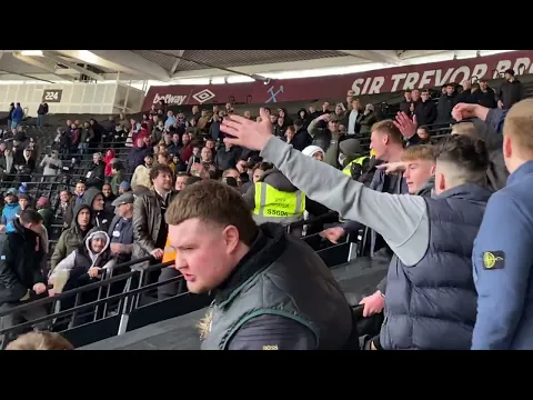 Download MP3 Newcastle and West Ham fans fighting after full time 1-1