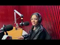 Ana Sofi W en la cabina para cantarnos el estreno de "Manual" | Entrevista con Aura Ramírez!