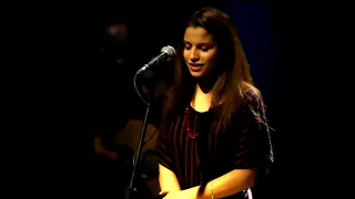 شنطة سفر بتول العبد 