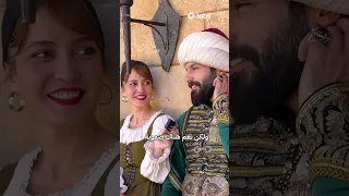 من الأرشيف  خلف الكواليس مع النجم سركان شاي أوغلو  أثناء التحضير لدوره في مسلسل محمد  سلطان الفتوحات دندنها