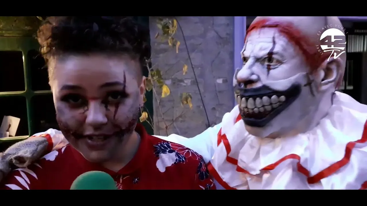 ⁣Micro trottoir halloween