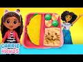 Download Lagu 🐱 Disney Encanto Helps Gabby Dollhouse Pack a Cat Lunch for School 🧃