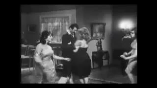 مقطع من فيلم الزوجة 13 فن وخفة دم وبهجة 