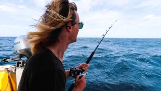 Catch and cook while sailing | EP13 | Sailing Merewether