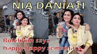 Download Niat Daniati | Bolehkan saya happy-happy sementara MP3