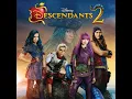 Chillin' Like a Villain - Sofia Carson, Cameron Boyce, Booboo Stewart & Mitchell Hope