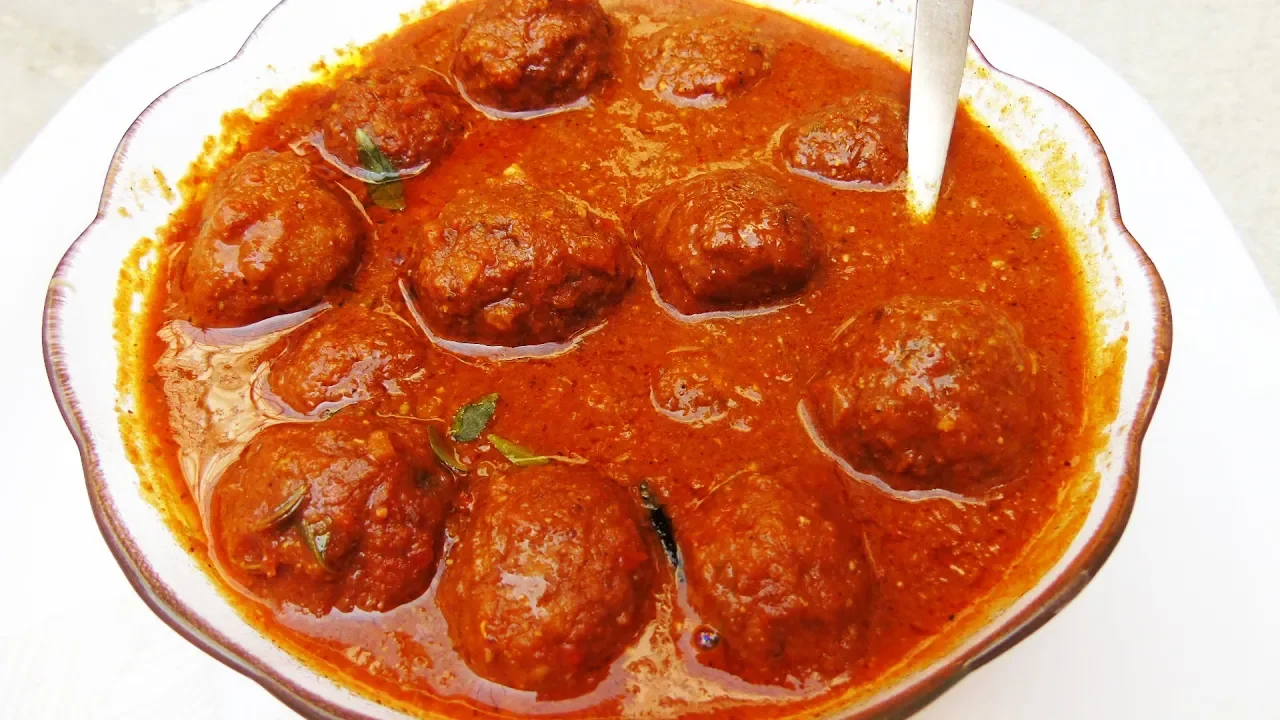 Bottle gourd Kofta Curry Recipe - Suraikai Kofta Recipe - Lauki Kofta Recipe - Sorakaya Kofta Recipe