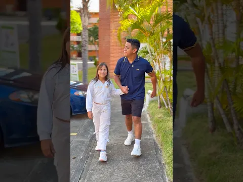 La niña mala del salón 😩 #shorts