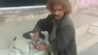 رجل يشرب حليب انثئ الكلب 