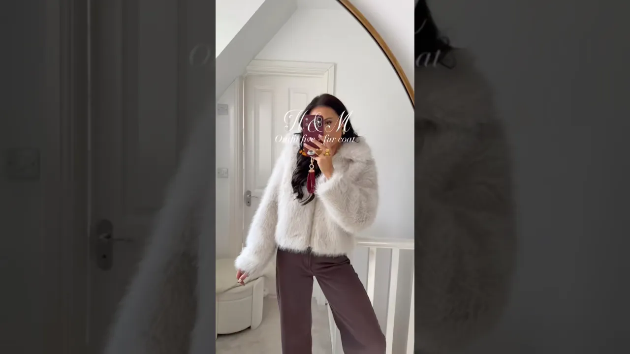 This. Coat. Wowwwww