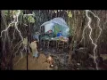 Download Lagu Camping hujan deras semalaman membangun shelter sederhana di atas sungai \u0026 berburu ikan lembat 