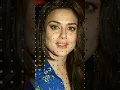 Download Lagu Main Yahaan Hoon | Veer-Zara | ShahRukh Khan | Preity Zinta | Madan Mohan Udit Narayan