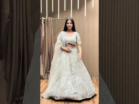 Beautiful Heavy Designer Bridal Lehenga Choli😍#shorts #ashortaday #lehenga #lahengacholi #bride