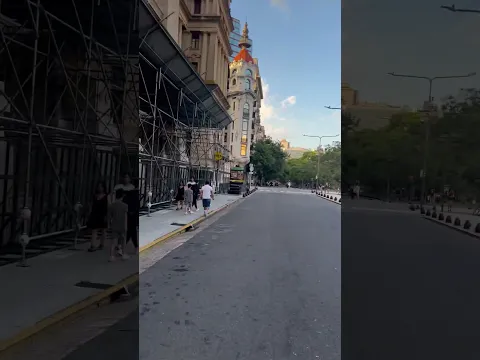 Skating through the streets of Buenos Aires