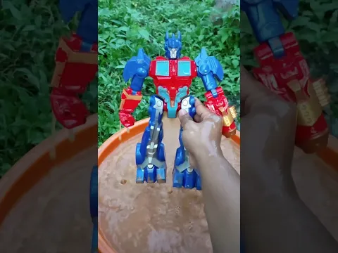 cleaning Transformers robot toys #membersihkanmainan #fuad28toys #toys #momobilan