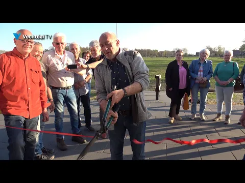 Opening gerenoveerd verenigingsgebouw IJsvereniging Nooitgedacht in Oud-Bergentheim