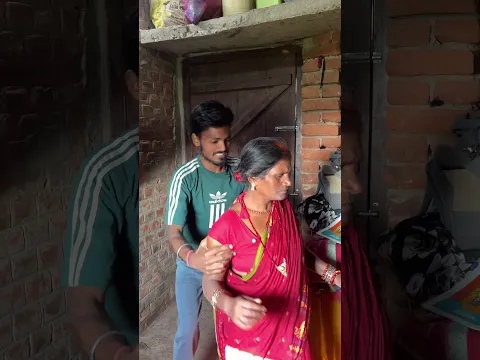 Ham Sahi kiye n 🤣🤣 #sari #women #comedy #funny #maabetacomedy #shorts