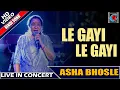 Download Lagu Le Gayi Le Gayi | Dil To Pagal Hai | ShahRukh Khan, Karisma Kapoor | Live Performence by Asha Bhosle