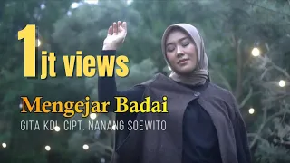 Download MENGEJAR BADAI - WAWA MARISA || Cover By GITA KDI MP3