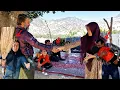 Download Lagu Sakineh's father returns and Ali says goodbye to Sakineh.