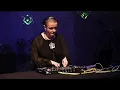 Download Lagu Native Sessions : Les bases du mix Techno avec Flore sur Traktor S4 Mk3 | Native Instruments