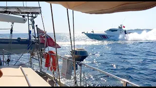 Greek Border Patrol Chases Migrant Jetskier from Turkey to Greece in High Speed Pursuit!