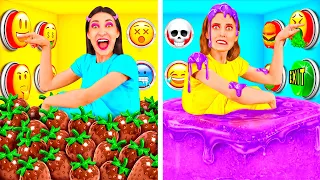 Desafío de 1000 Botones Misteriosos Solo 1 te Permite Escaper | Guerras de Bromas TeenChallenge