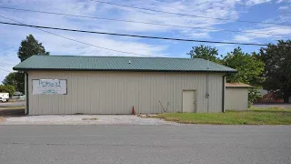 300 East 12th Street Benton KY Presented by Crystal Jeter