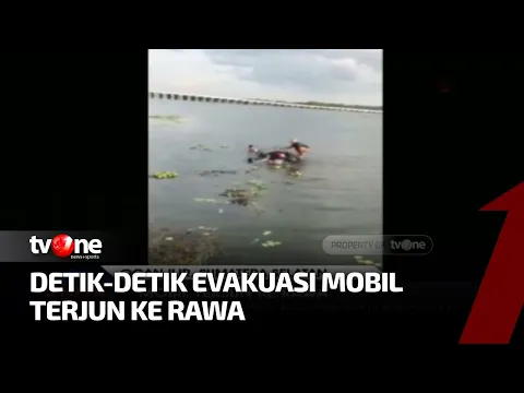 Dramatis! Proses Evakuasi Mobil Tercebur ke Rawa di Tepi Jalan Ogan Ilir
