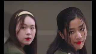 بنظرتها خوفتهم كلهم فتيان قبل الزهور التايلندي F4thailand 