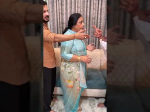 Waqt waqt ki baat haiā¤ļøā𩹠#shorts #ayushsharma #viral #family #brothers #marriage #trending #mom