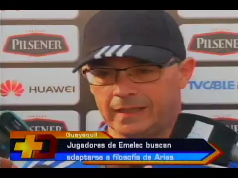 Jugadores de Emelec buscan adaptarse a filosofía de Arias