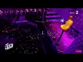 Angèle, chanteuse néo-féministe, chante sans playback pour défier le patriarcat (ça tourne mal)