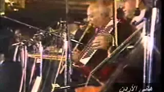 القمر مسافر                               دندنها