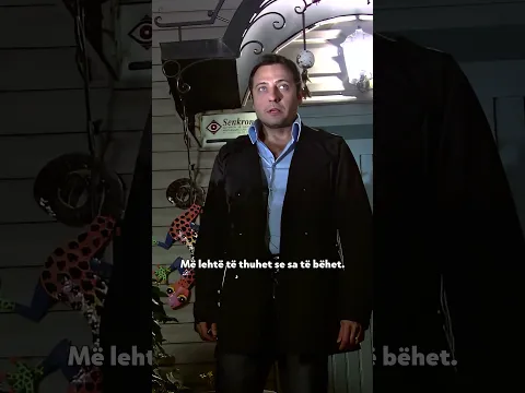 Ezel Hyn Fshehurazi Në Shtëpi! #ezel #ramizkaraeski #shorts #shortvideos