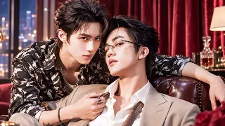 Mafia boss bottom fell for innocent college top—and took him straight home to claim him by force！#BL