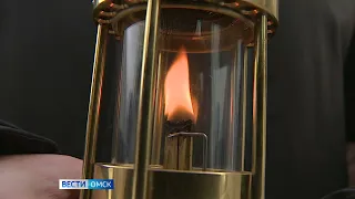 В Омскую область прибыл огонь Всероссийского семейного очага